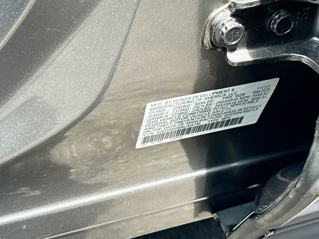 Used 2024 Acura MDX FWD image 31