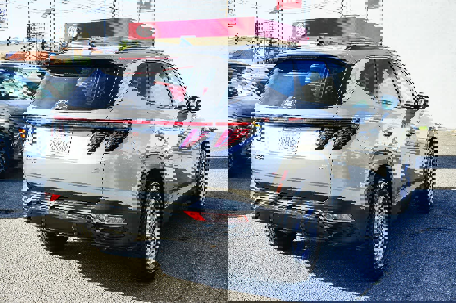 Used 2023 Hyundai Tucson SEL w/ Cargo Package image 4