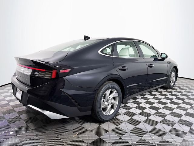 New 2026 Hyundai Sonata SE FWD image 6