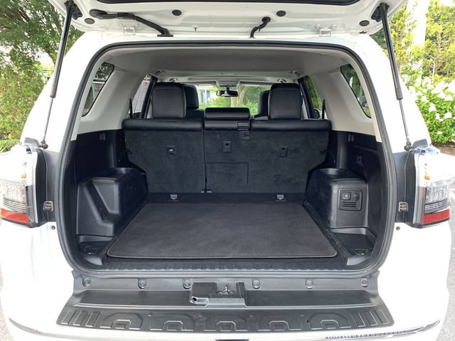 Used 2017 Toyota 4Runner Limited AWD/4WD image 32