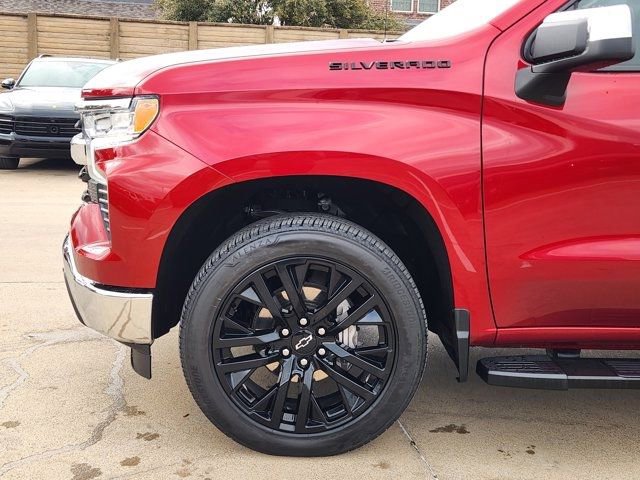 Used 2024 Chevrolet Silverado 1500 LT w/ Convenience Package II image 15