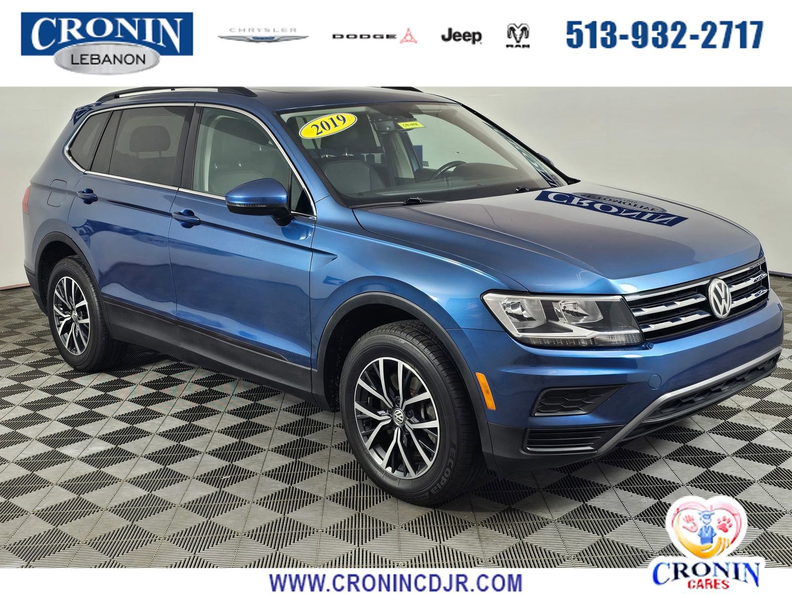 Used 2019 Volkswagen Tiguan SE w/ Panoramic Sunroof Package AWD/4WD image 1