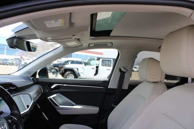 Used 2020 Audi Q3 2.0T Premium Plus image 31