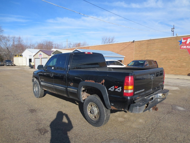 Used 2002 Chevrolet Silverado 2500 LT w/ Off-Road Skid Plate Pkg image 9