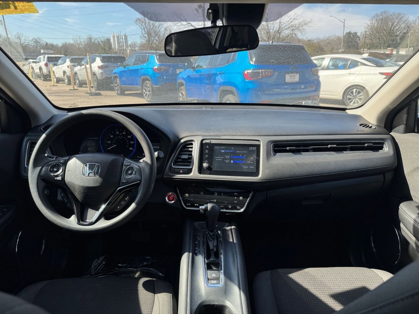 Used 2022 Honda HR-V EX image 30