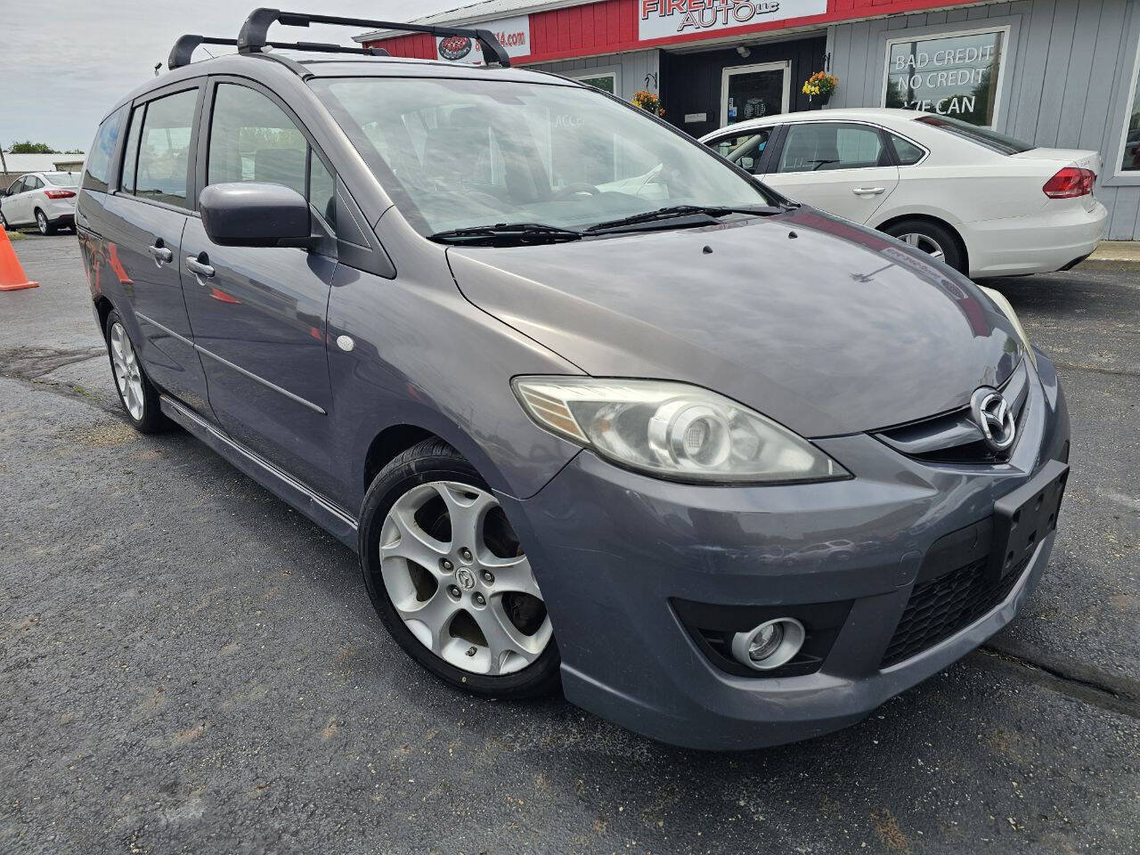 Used 2009 MAZDA MAZDA5 Grand Touring FWD image 4
