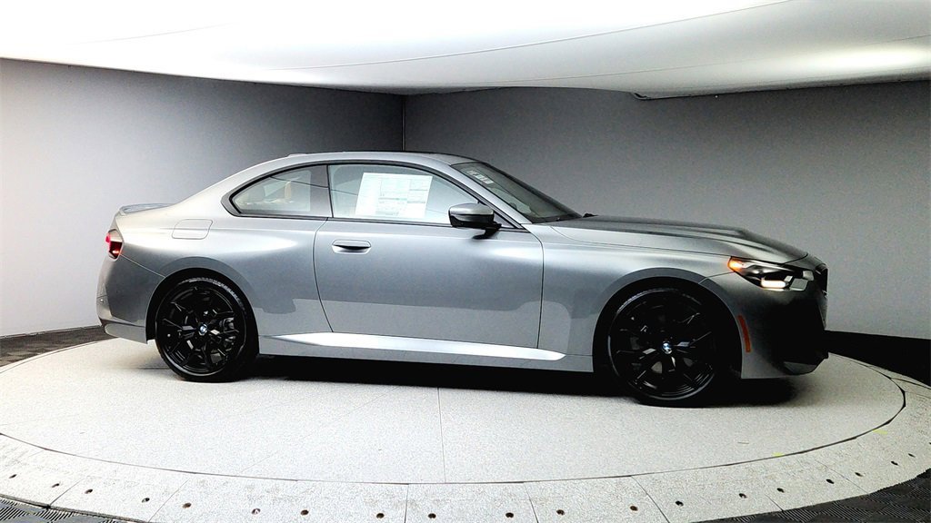 Used 2025 BMW 230i xDrive Coupe w/ M Sport Package image 8