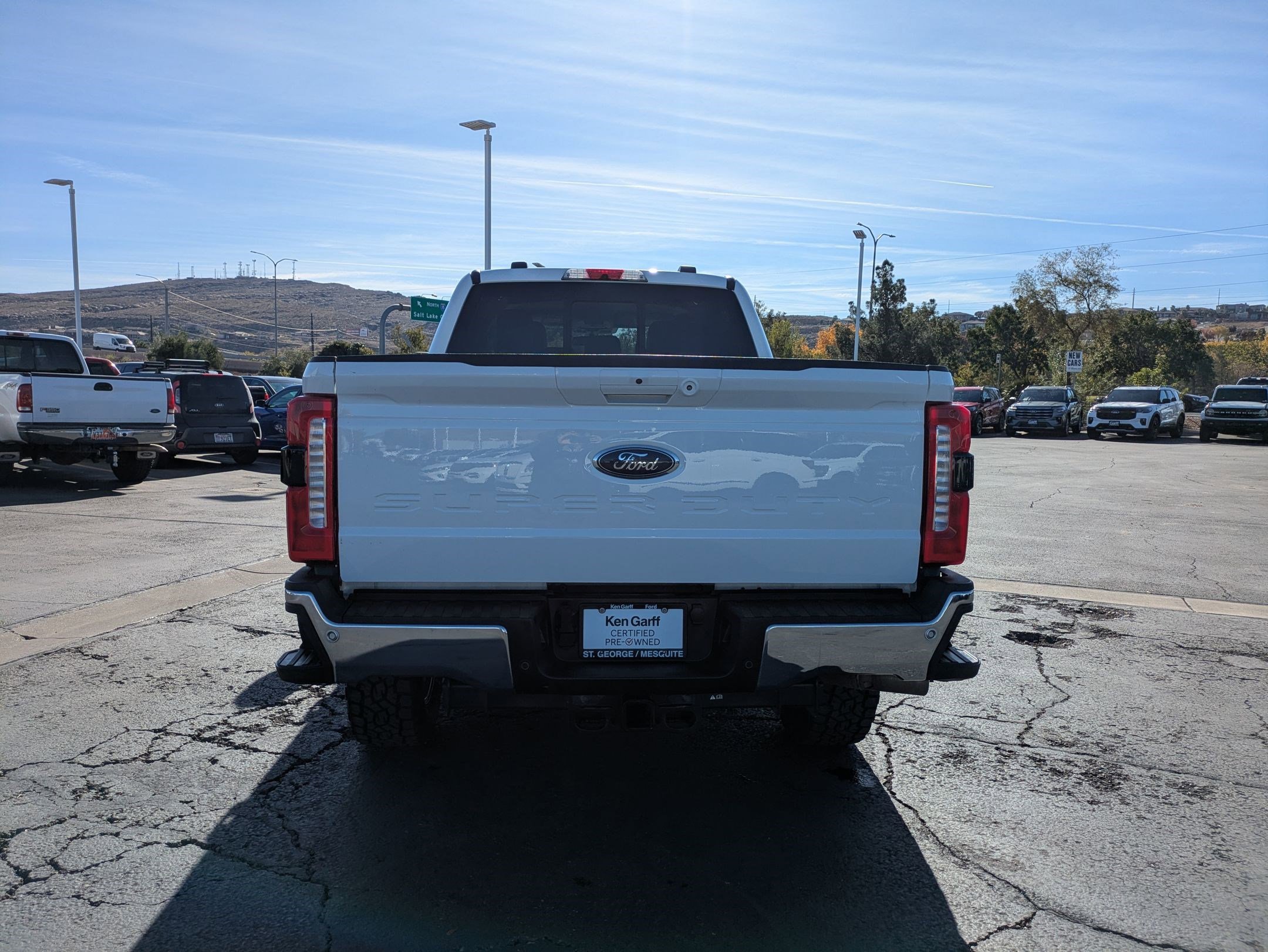 Used 2025 Ford F350 Lariat image 5