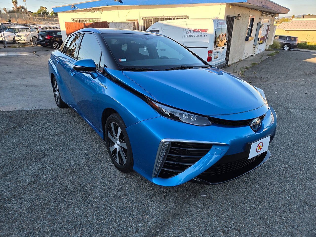 Used 2018 Toyota Mirai FWD image 8