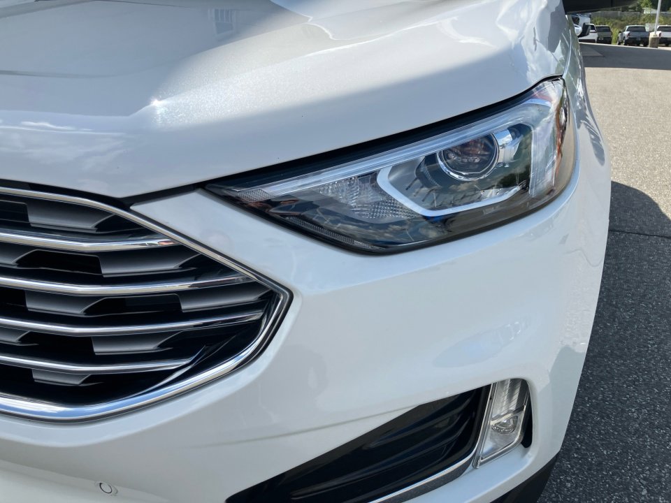 Used 2021 Ford Edge Titanium AWD/4WD image 30