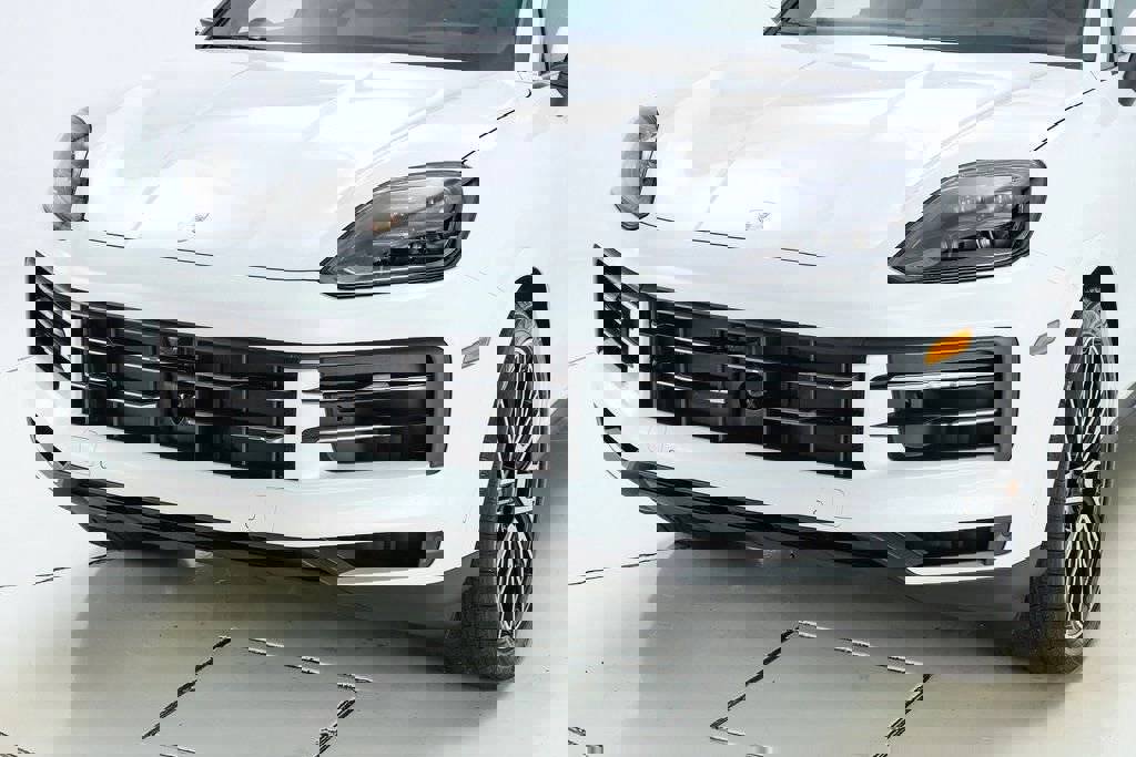 New 2026 Porsche Cayenne S image 34