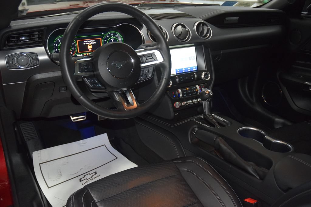 Used 2022 Ford Mustang GT Premium w/ Equipment Group 401A RWD image 29