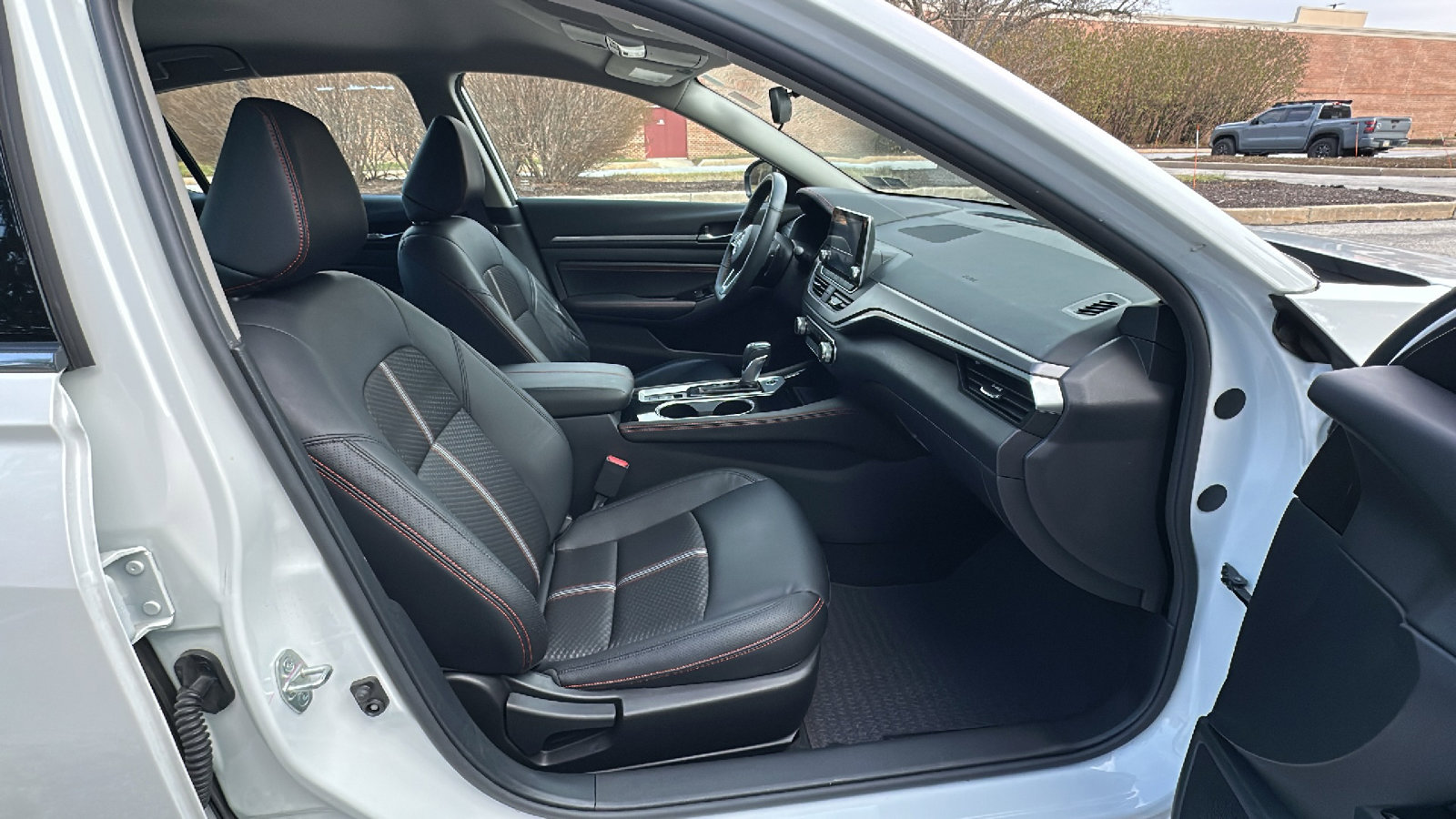 Certified 2023 Nissan Altima 2.5 SR image 23