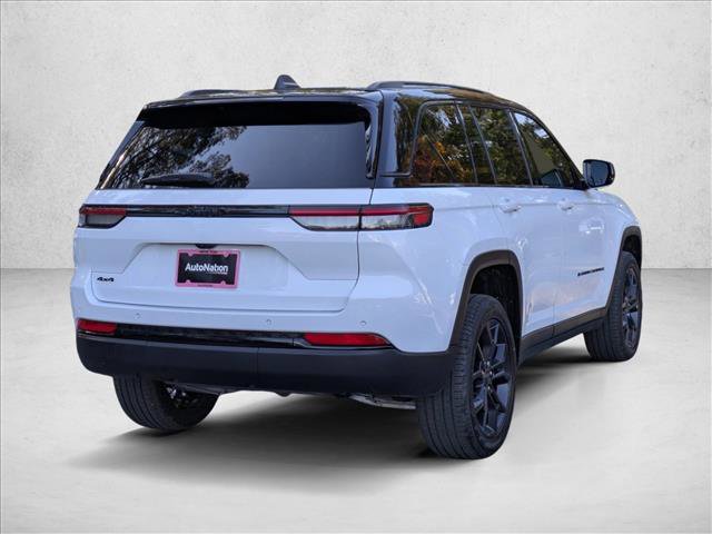 New 2025 Jeep Grand Cherokee Limited image 2