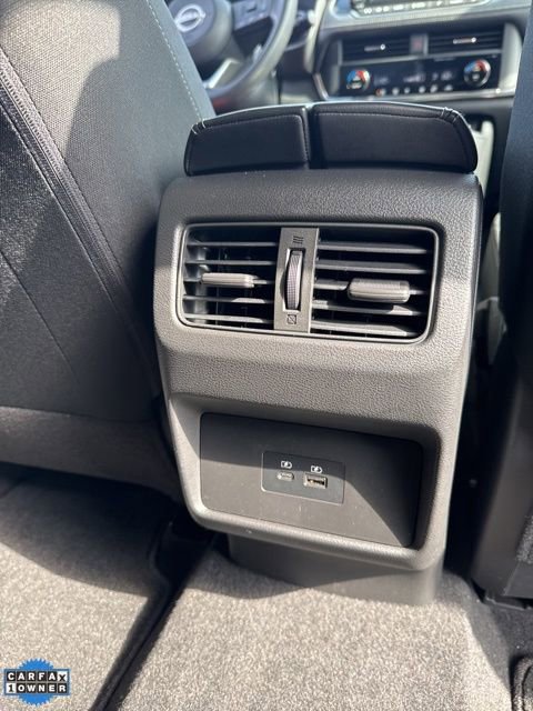 Certified 2023 Nissan Rogue SV image 16