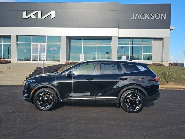 New 2026 Kia Sportage EX