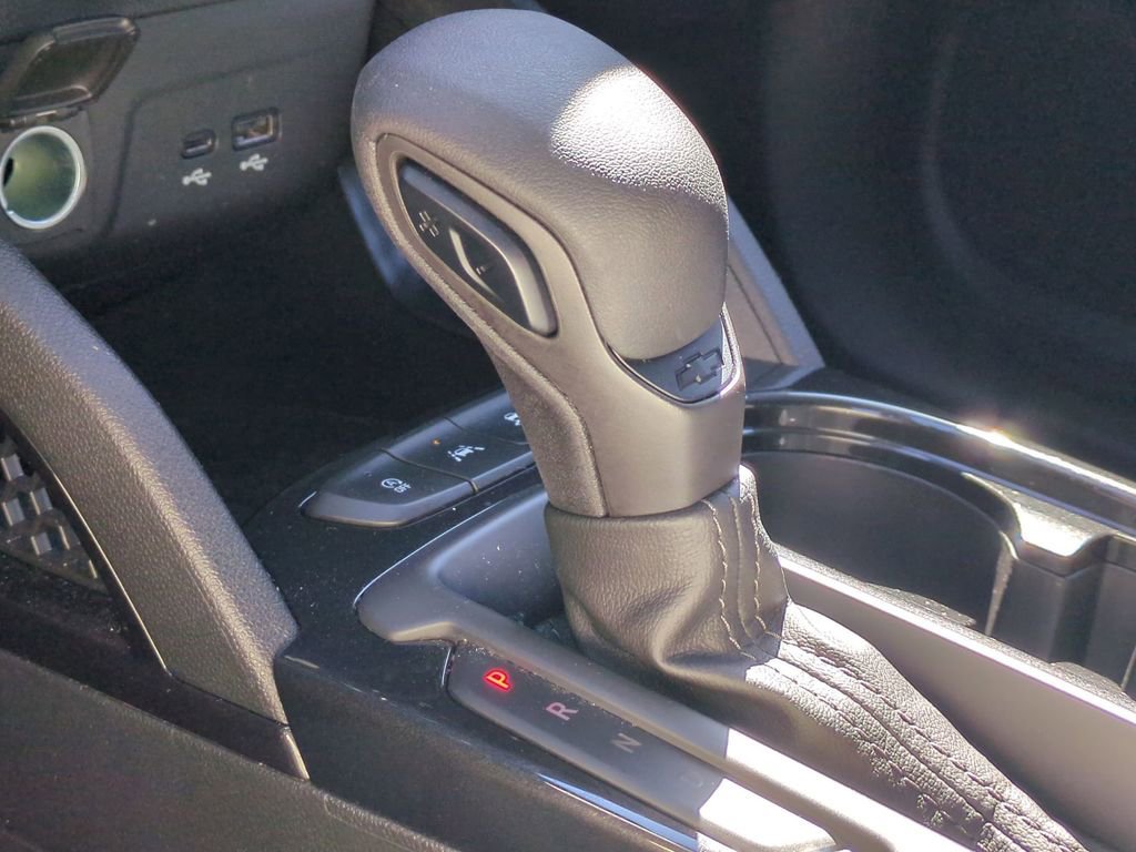 Used 2025 Chevrolet TrailBlazer LT FWD image 19