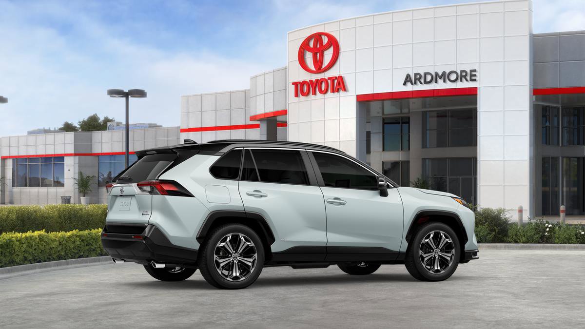 New 2025 Toyota RAV4 XSE image 30