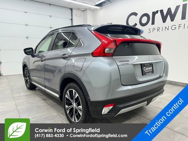 Used 2018 Mitsubishi Eclipse Cross SEL image 3