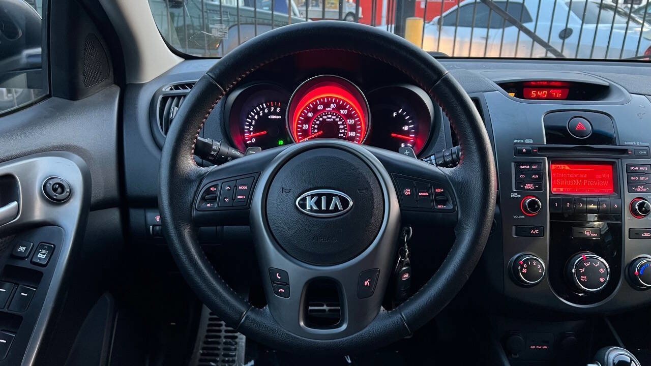 Used 2012 Kia Forte SX image 9