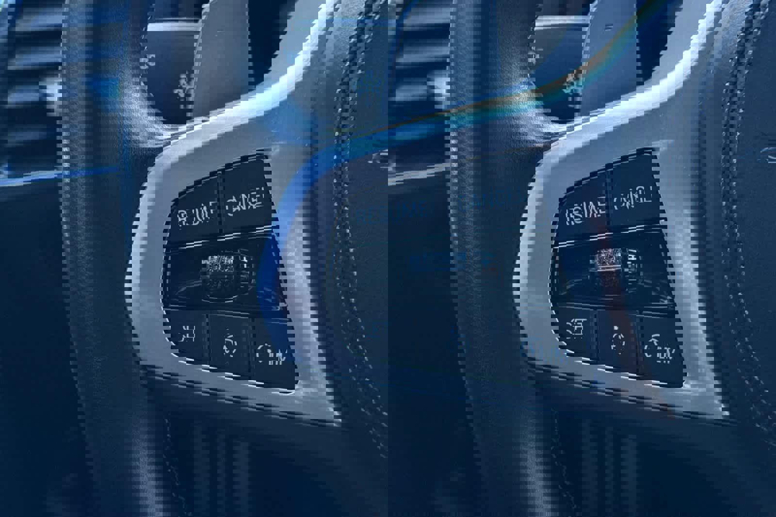 Used 2023 BMW M850i xDrive Coupe w/ Driving Assistance Package image 24