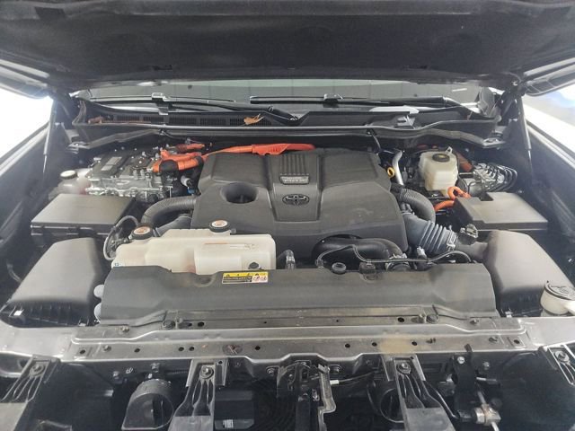 Used 2023 Toyota Sequoia Platinum image 18