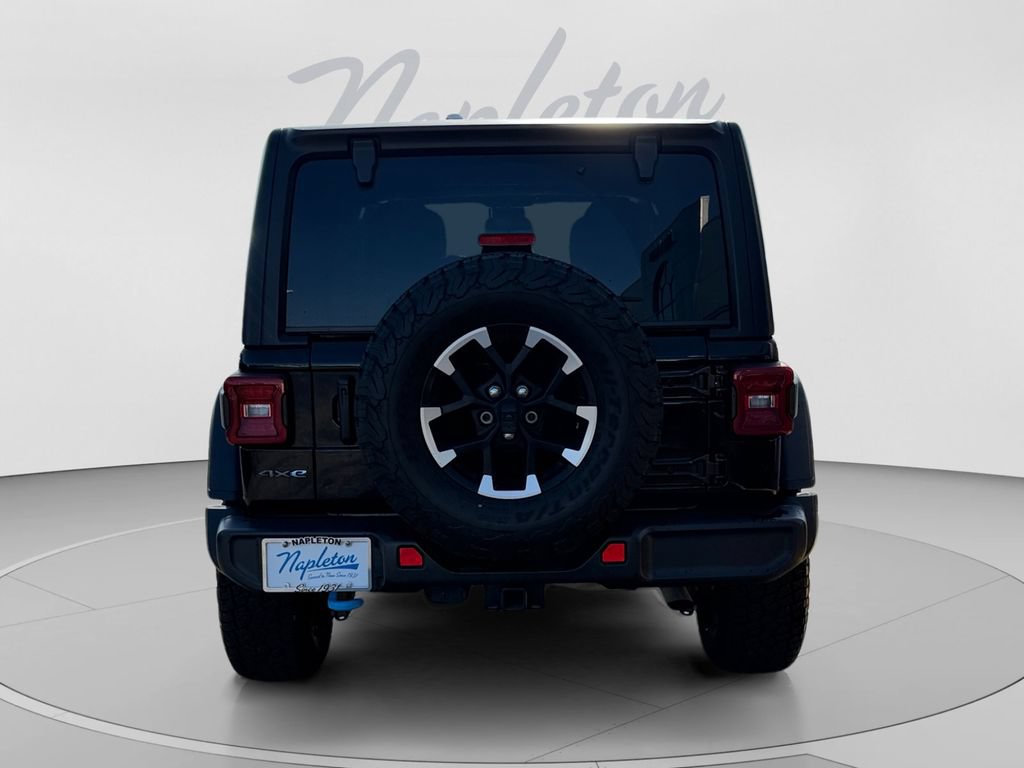 Used 2024 Jeep Wrangler Unlimited Rubicon 4xe AWD/4WD image 4