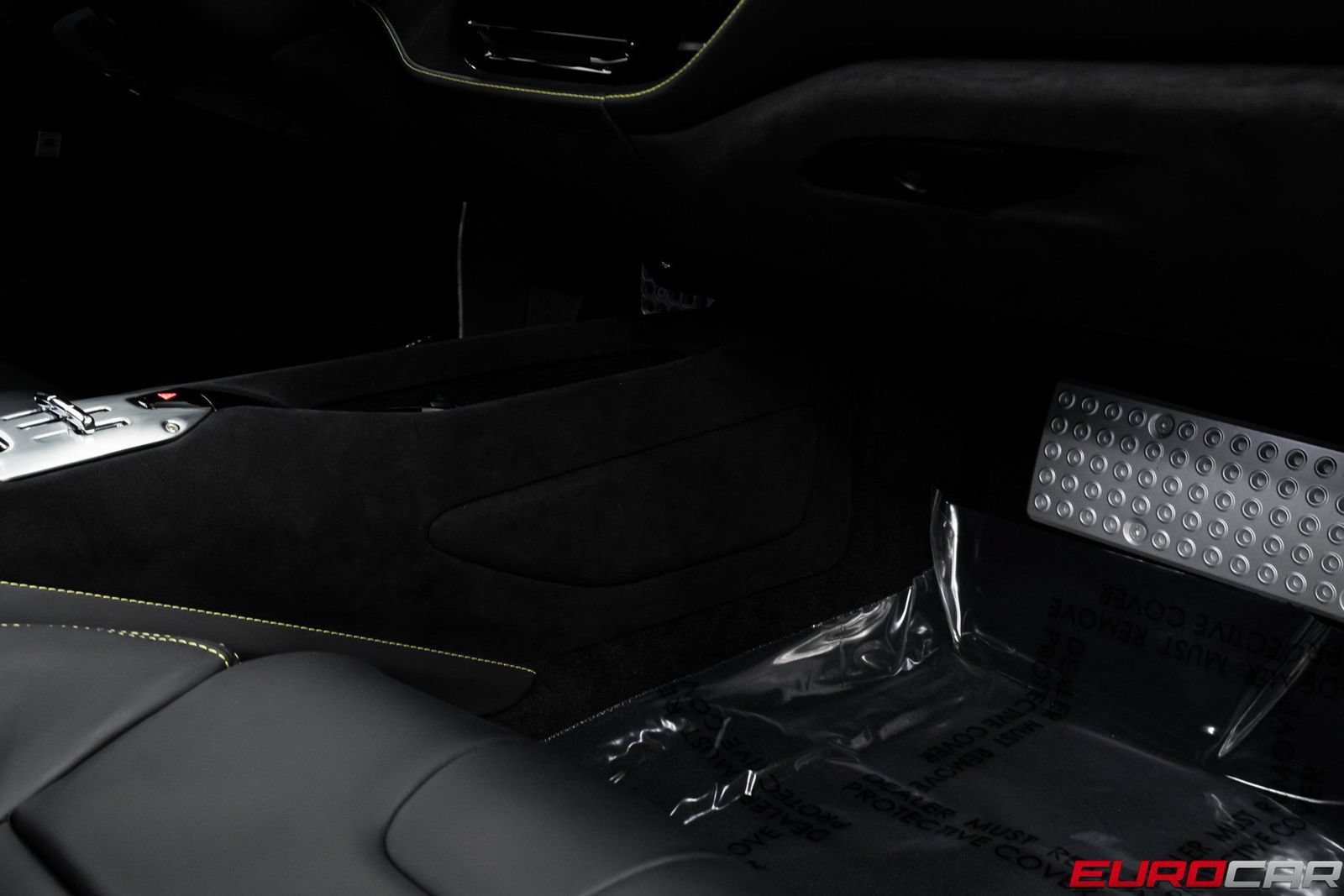 Used 2022 Ferrari SF90 Stradale AWD/4WD image 38