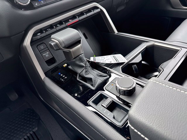 New 2026 Toyota Tundra Limited AWD/4WD image 22