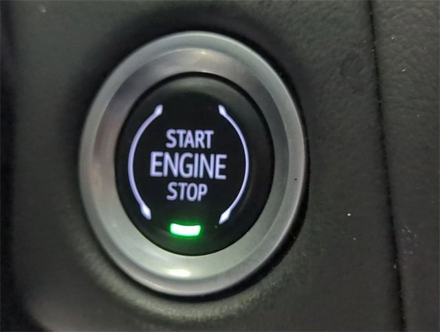 Certified 2024 GMC Yukon SLT w/ SLT Luxury Package image 16