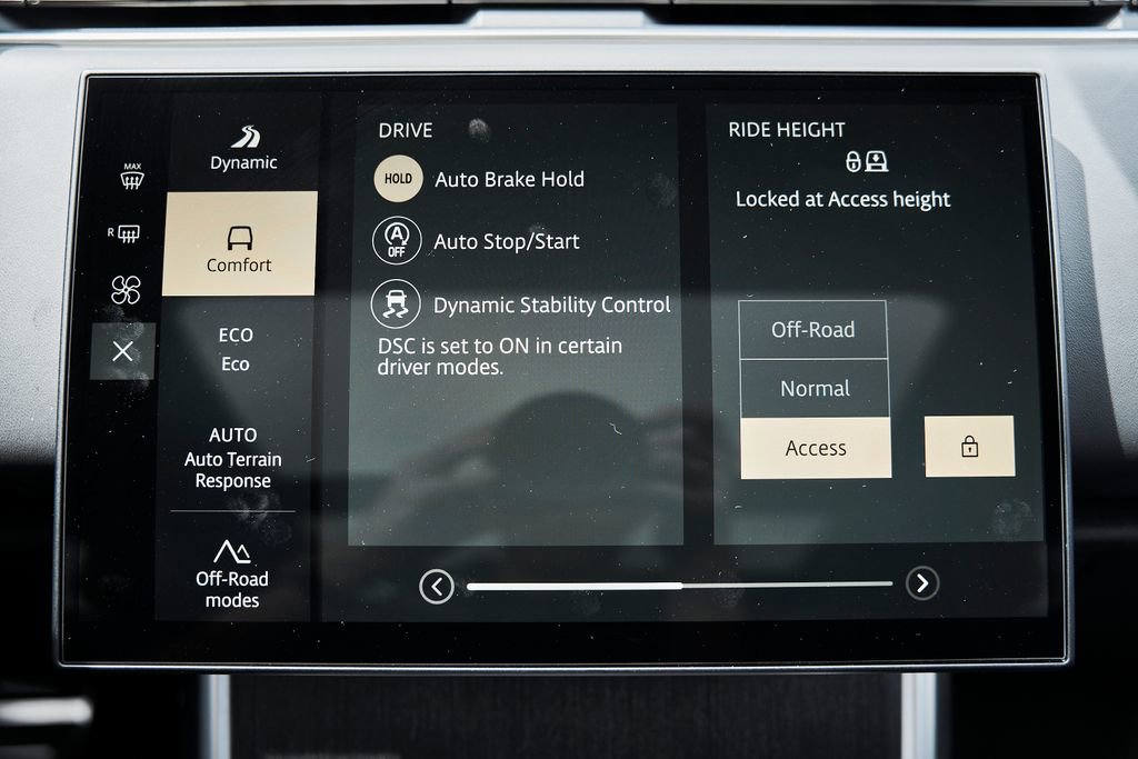 Used 2025 Land Rover Range Rover SE AWD/4WD image 67