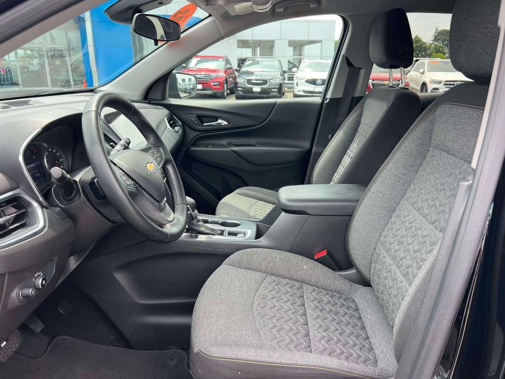 Used 2023 Chevrolet Equinox LT AWD/4WD image 15