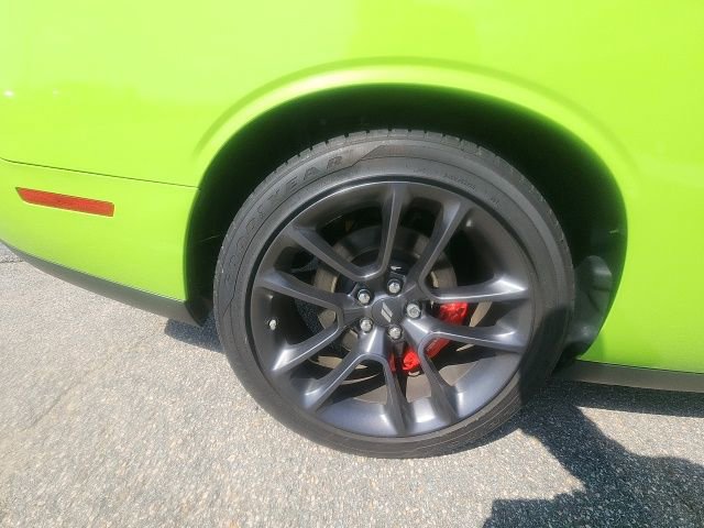 Used 2023 Dodge Challenger R/T w/ Plus Package image 13