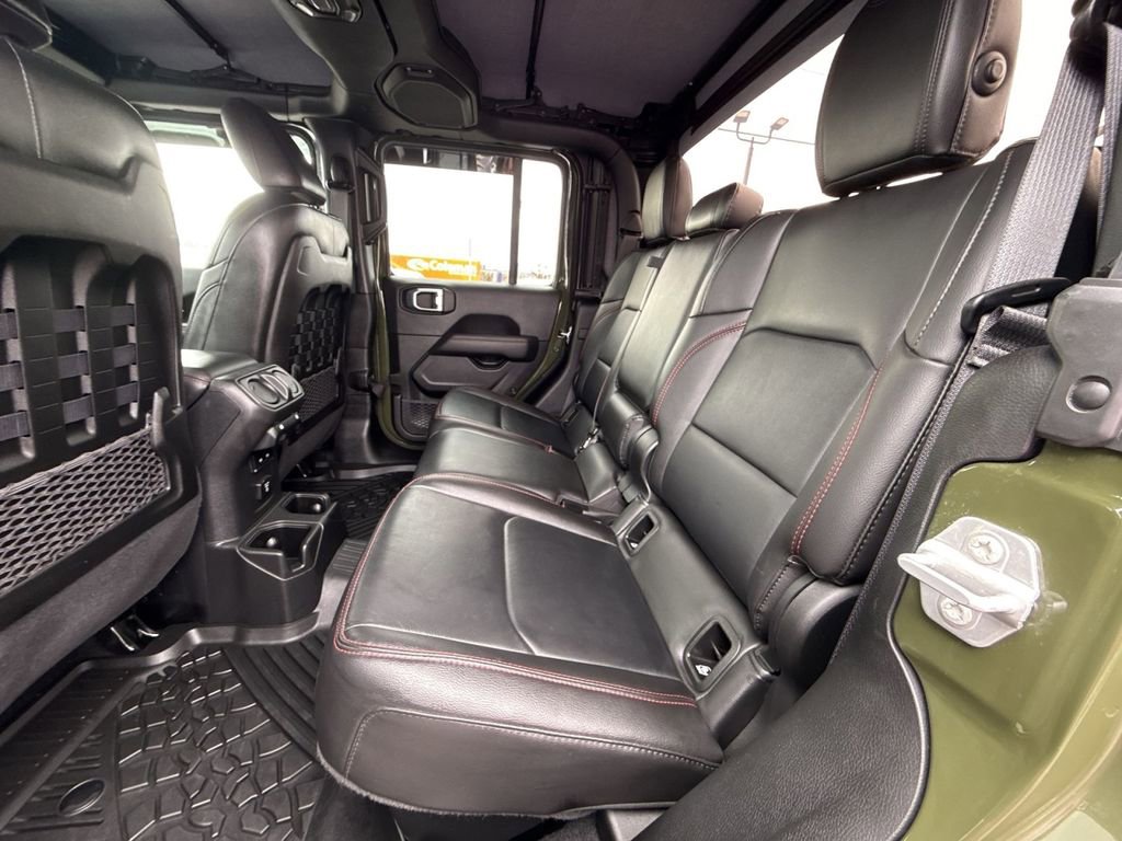 Used 2023 Jeep Gladiator Rubicon w/ Cold Weather Group image 23