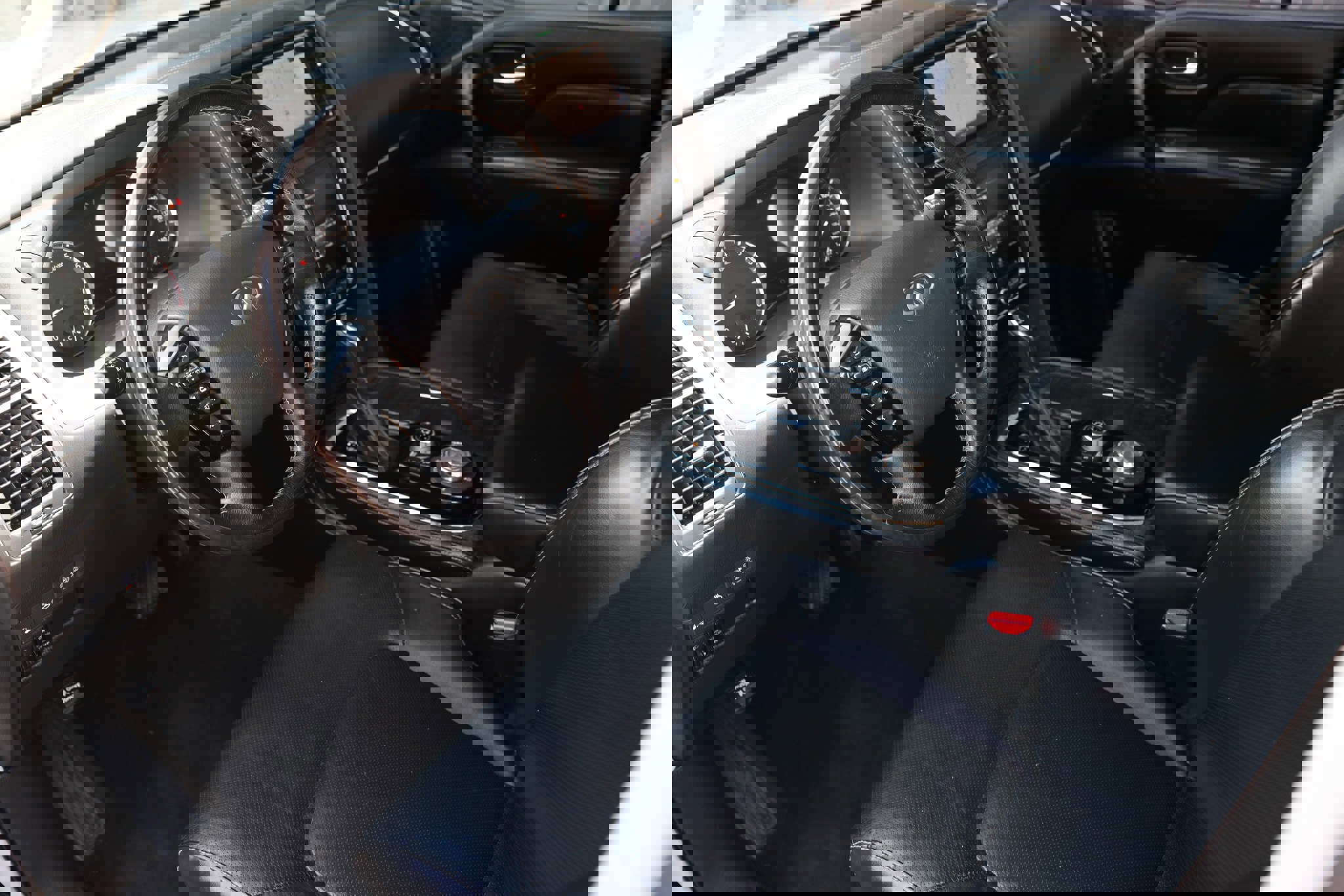 Used 2020 INFINITI QX80 Luxe w/ Proassist Package image 6