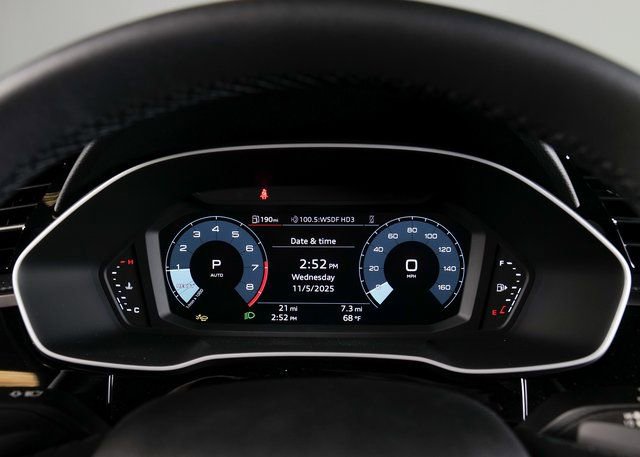 New 2025 Audi Q3 2.0T Premium image 18