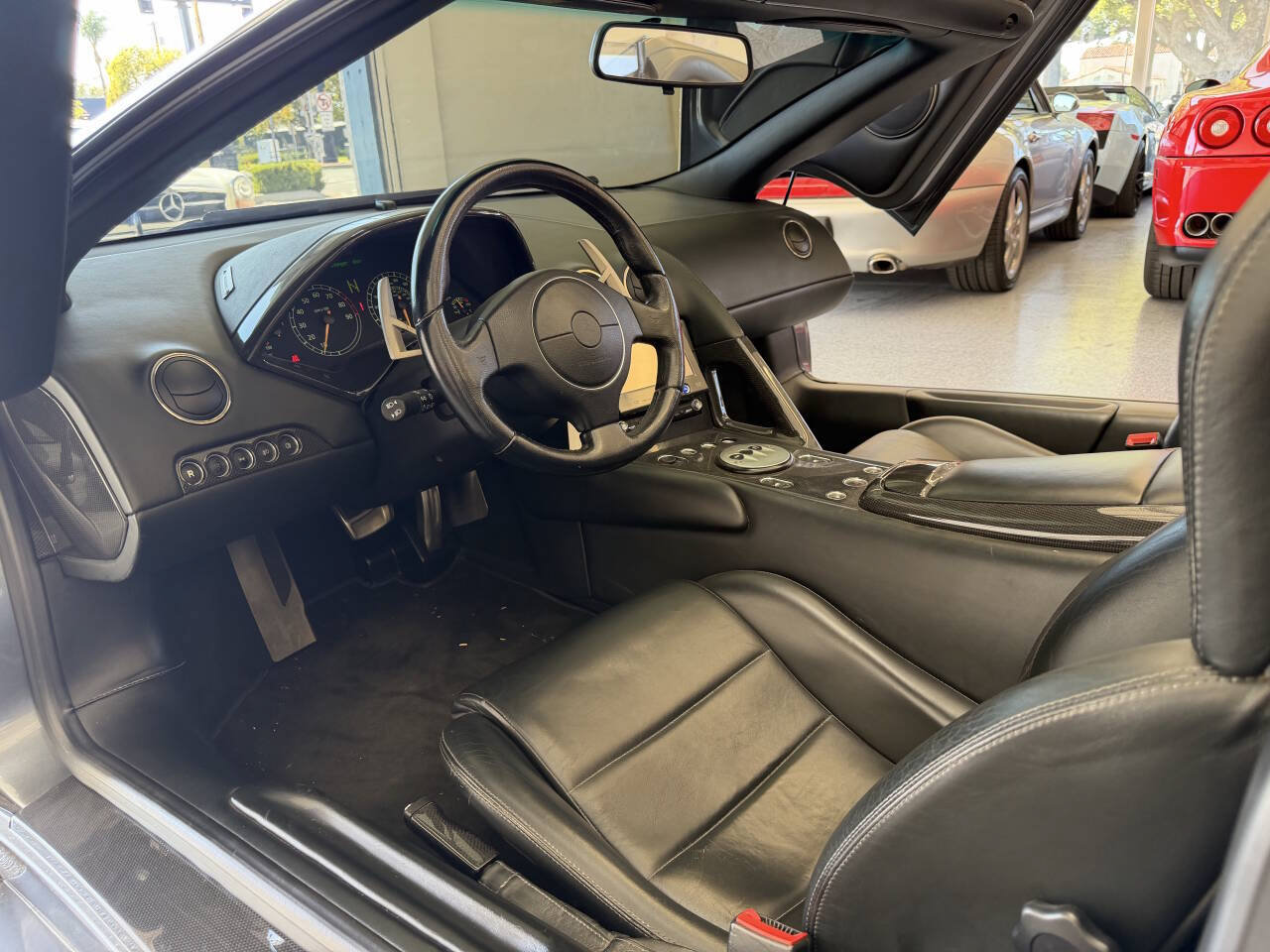 Used 2006 Lamborghini Murcielago Roadster AWD/4WD image 31