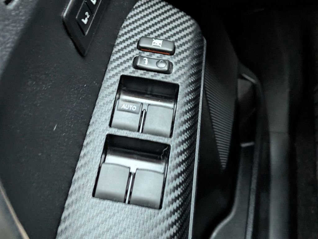 Used 2013 Toyota RAV4 Limited FWD image 27