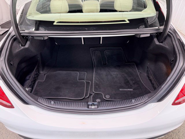 Used 2017 Mercedes-Benz C 300 4MATIC Sedan image 9