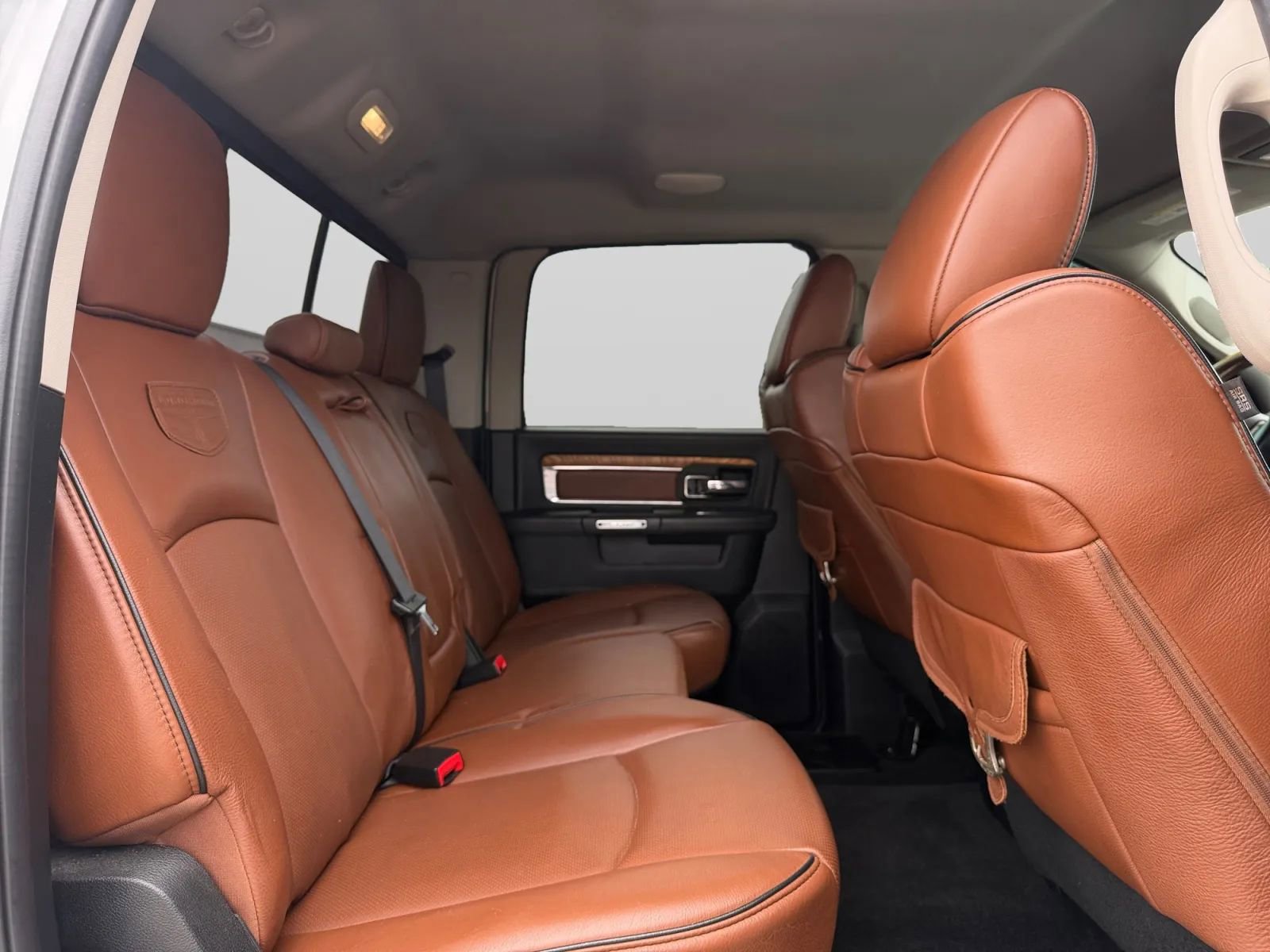 Used 2017 RAM 1500 Laramie Longhorn RWD image 32