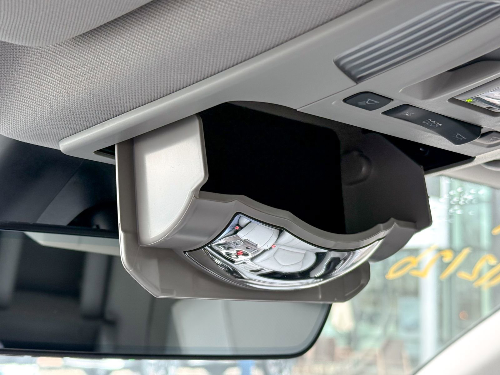 Used 2023 Toyota Highlander Limited image 34