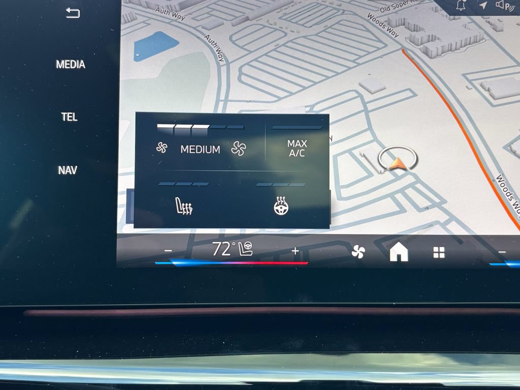 New 2027 BMW X1 xDrive28i AWD/4WD image 19