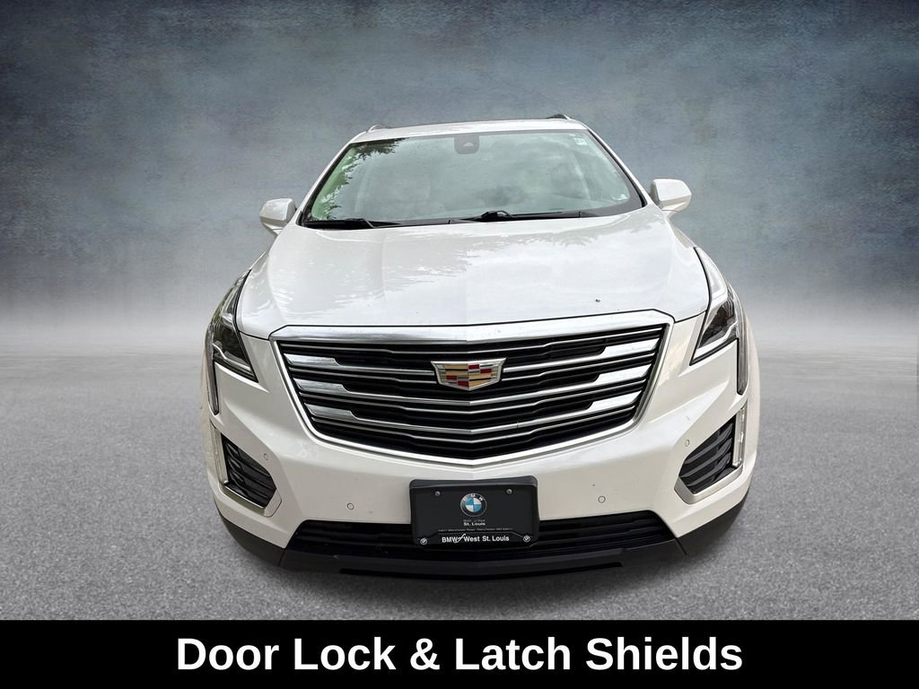 Used 2017 Cadillac XT5 Premium Luxury w/ Advanced Security Package AWD/4WD image 10