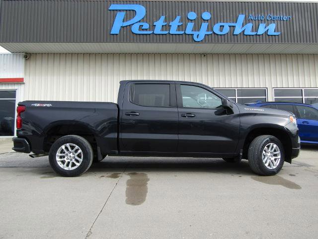 Used 2023 Chevrolet Silverado 1500 RST AWD/4WD image 2