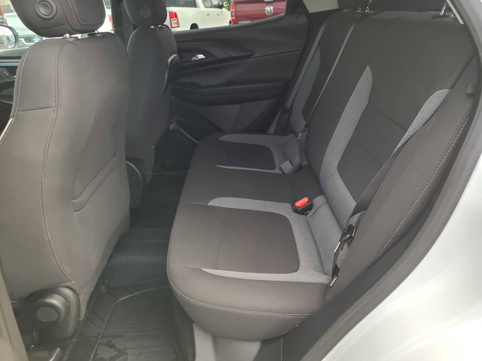 Used 2025 Chevrolet TrailBlazer LS w/ LS Convenience Package image 21