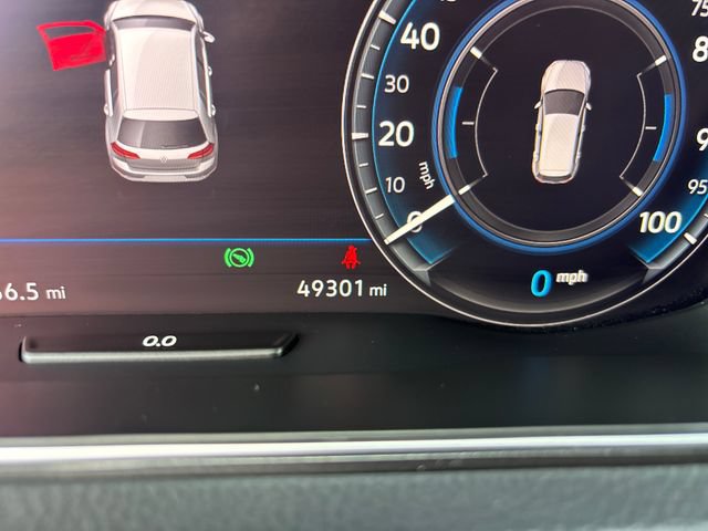 Used 2018 Volkswagen e-Golf SEL Premium w/ Driver Assistance Package FWD image 18