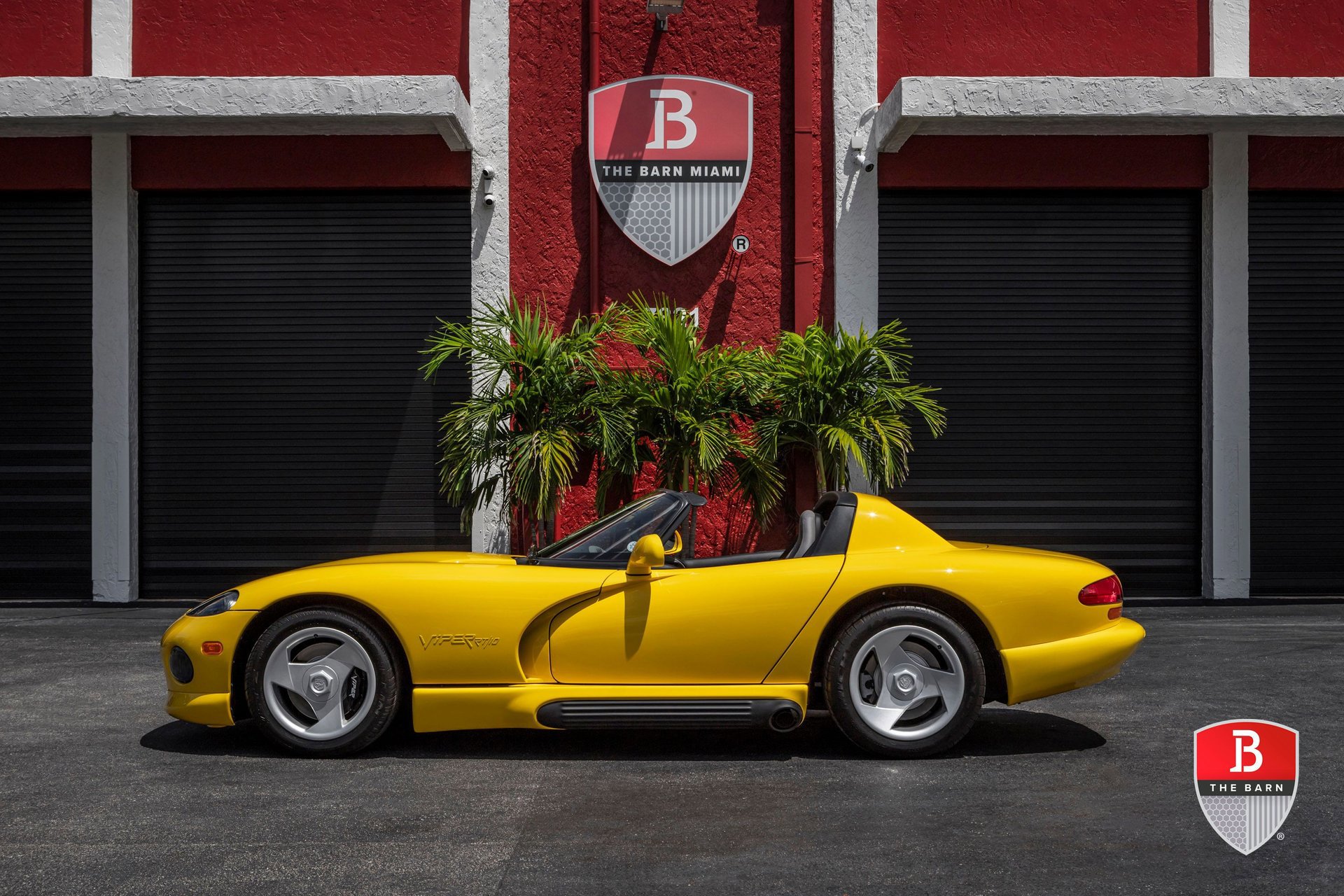 Used 1995 Dodge Viper RT/10 image 11