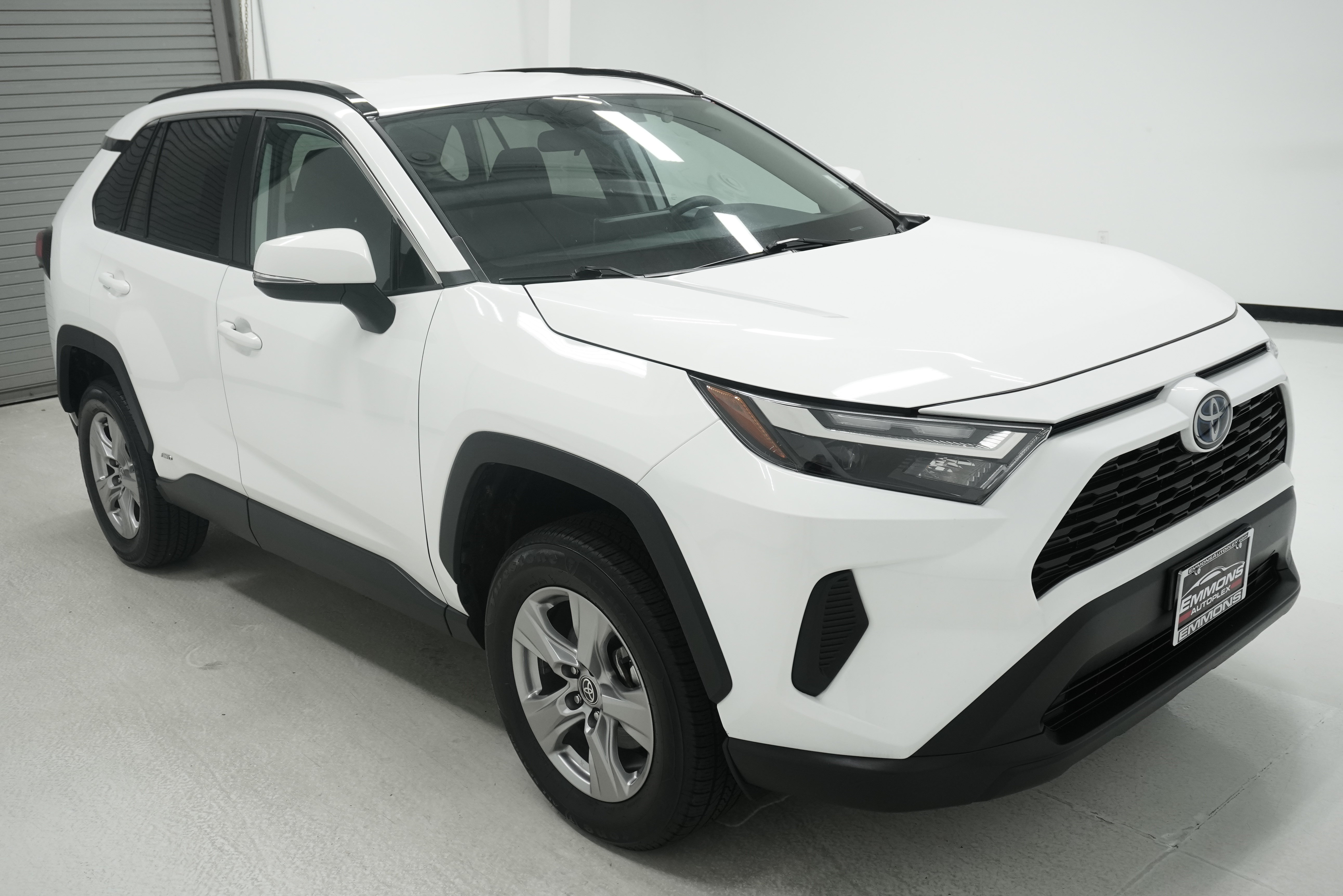 Used 2023 Toyota RAV4 XLE w/ XLE Grade Weather Package AWD/4WD image 3
