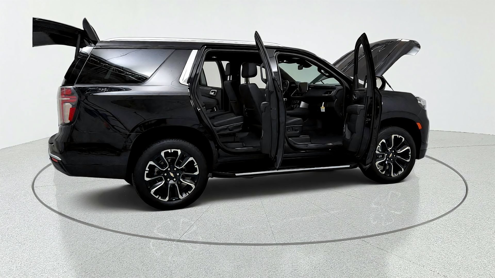 Certified 2023 Chevrolet Tahoe LT w/ LT Signature Plus Package AWD/4WD image 13