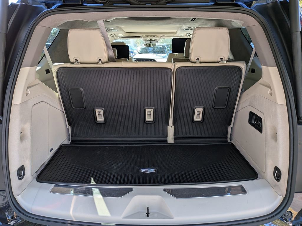 Used 2023 Cadillac Escalade Premium Luxury Platinum w/ LPO, Radiant Package image 14